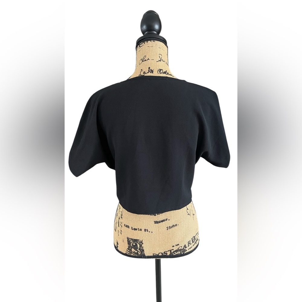 Hostess Pick 💥 Black Dolman Sleeve Crop Blouse with Tie Front - Picture 10 of 11